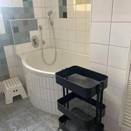 Apartmán Schoene Zimmer-wohnung Freiburg im Breisgau
